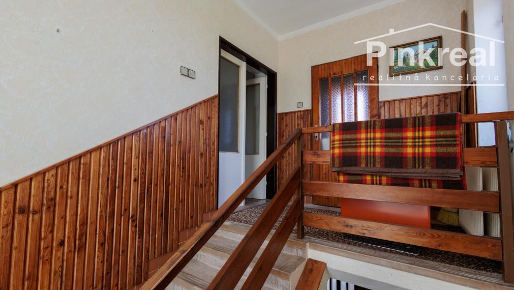 PINKREAL - RD Súlovce, 1 568 m² pri lese. Pokoj a príroda
